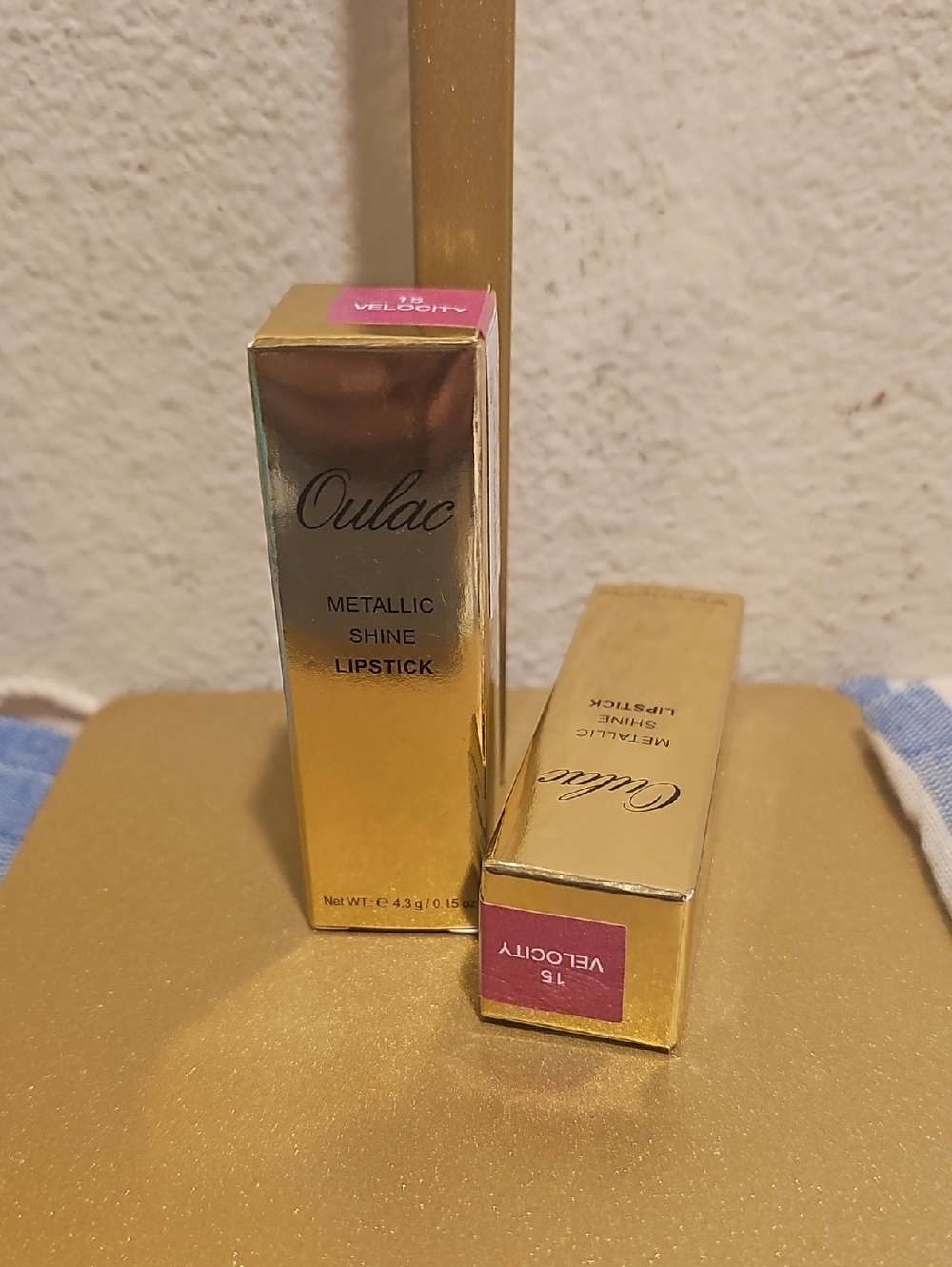 Oulac Metallic Shine Lipsticks Velocity #15